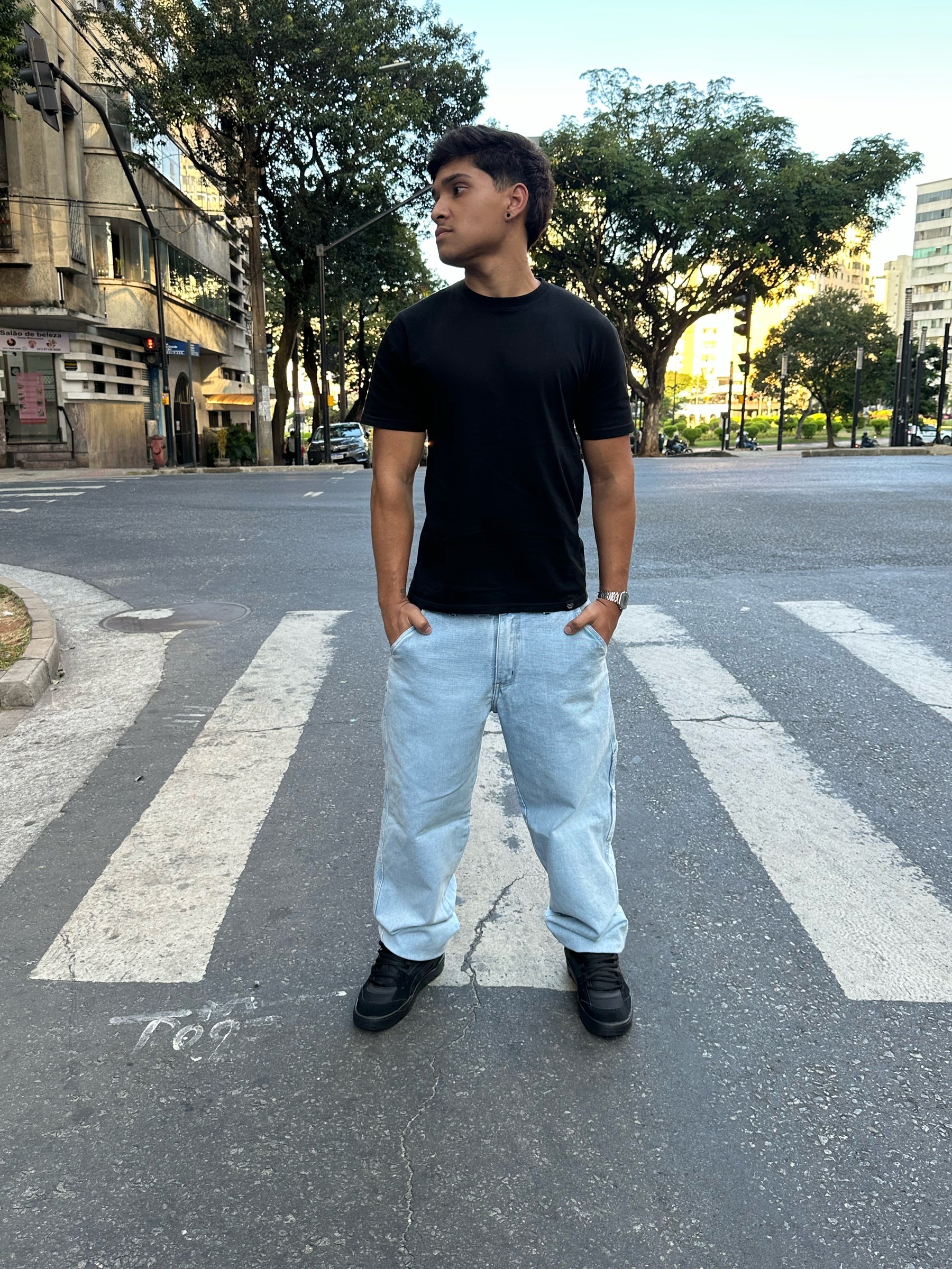 Calça Bolso lateral