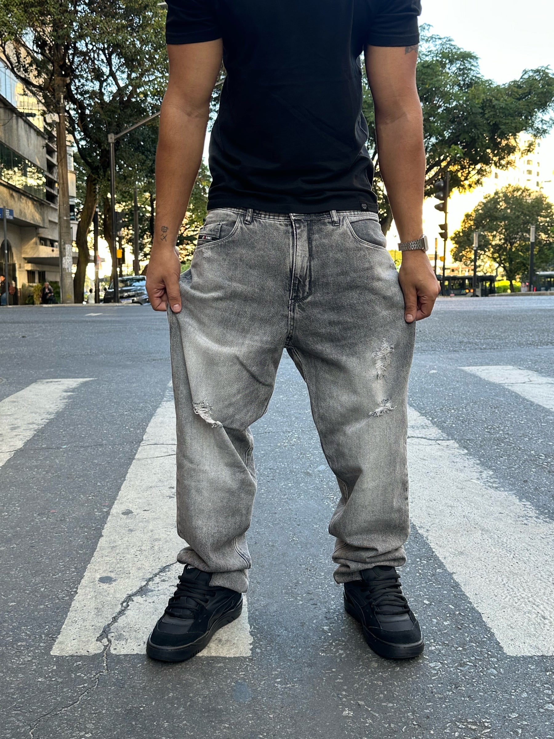 Calça Cinza Estonada