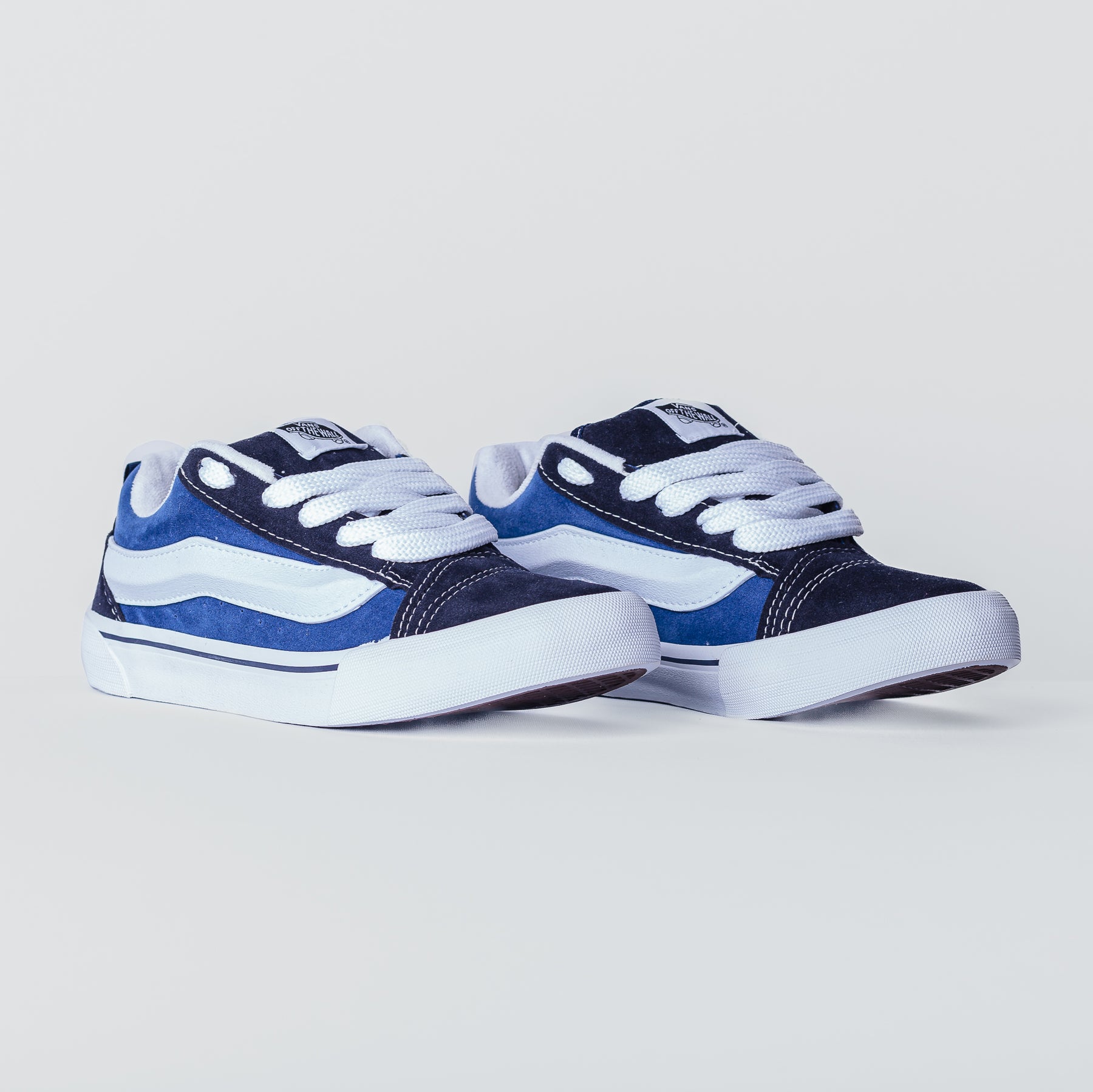 VNS KNU Azul
