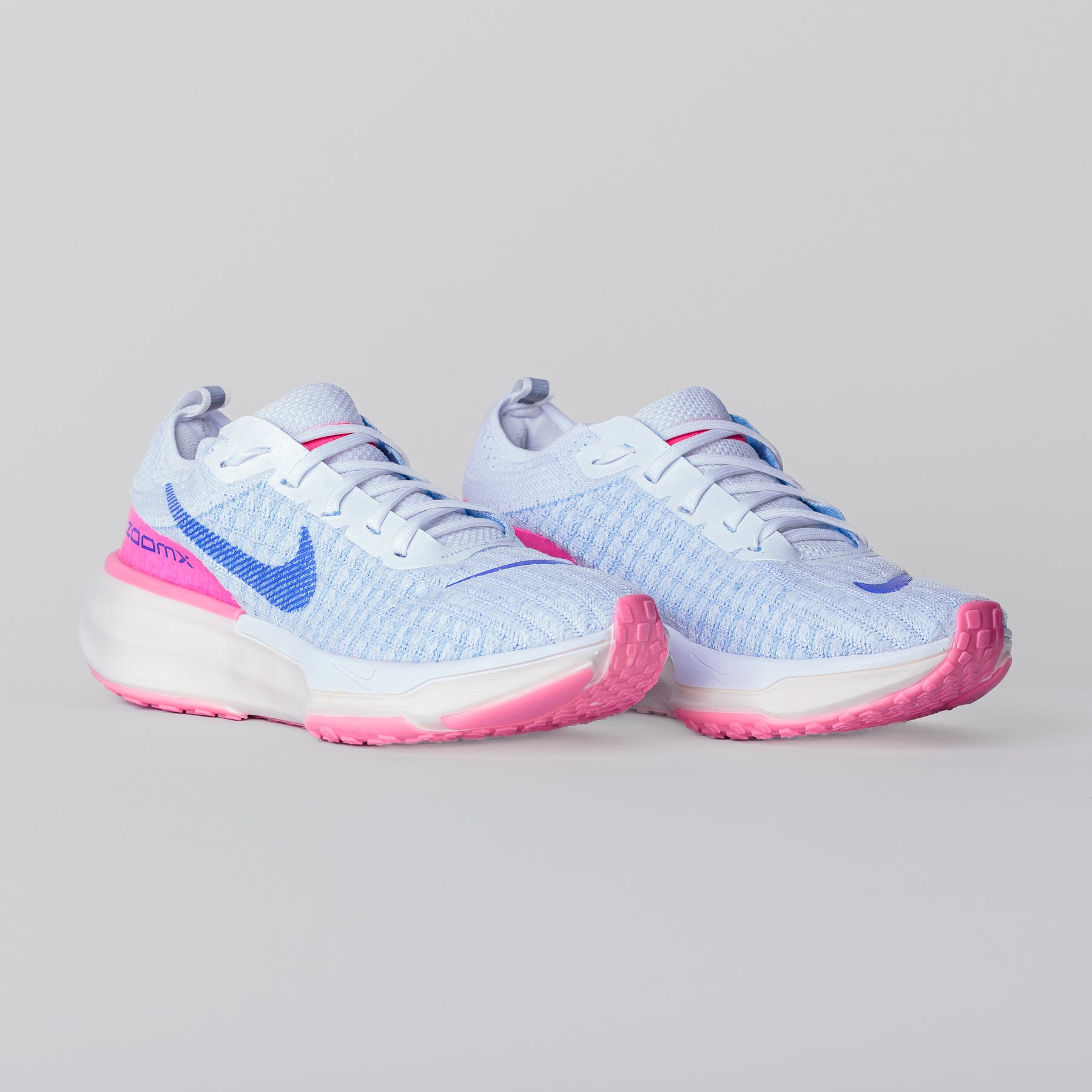 Tênis NK Zoom X Invincible 3 - Rosa