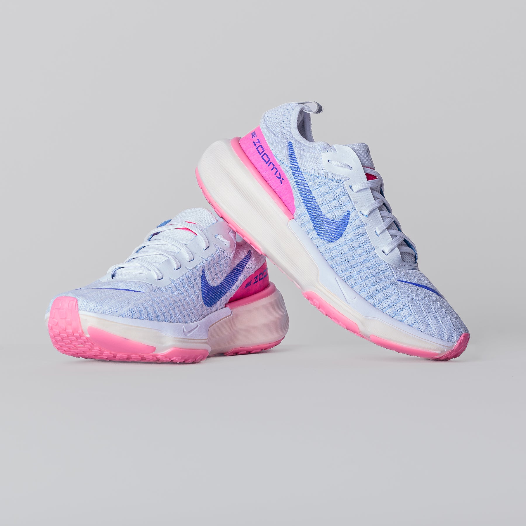 Tênis NK Zoom X Invincible 3 - Rosa