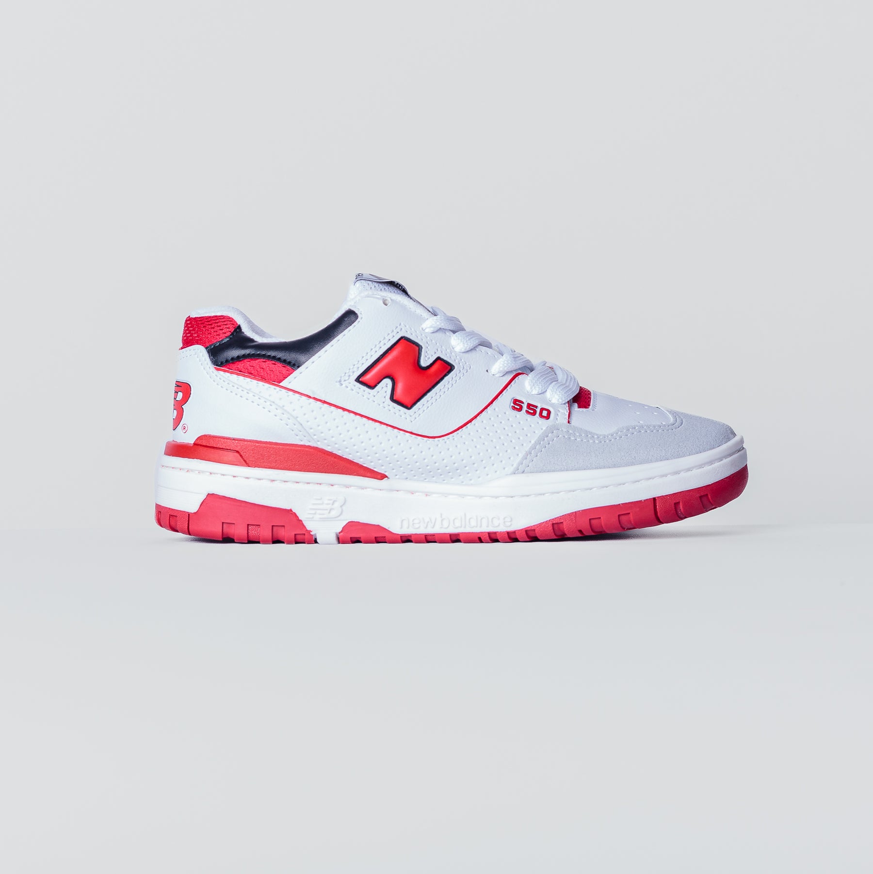 NB 550 | Branco vermelho