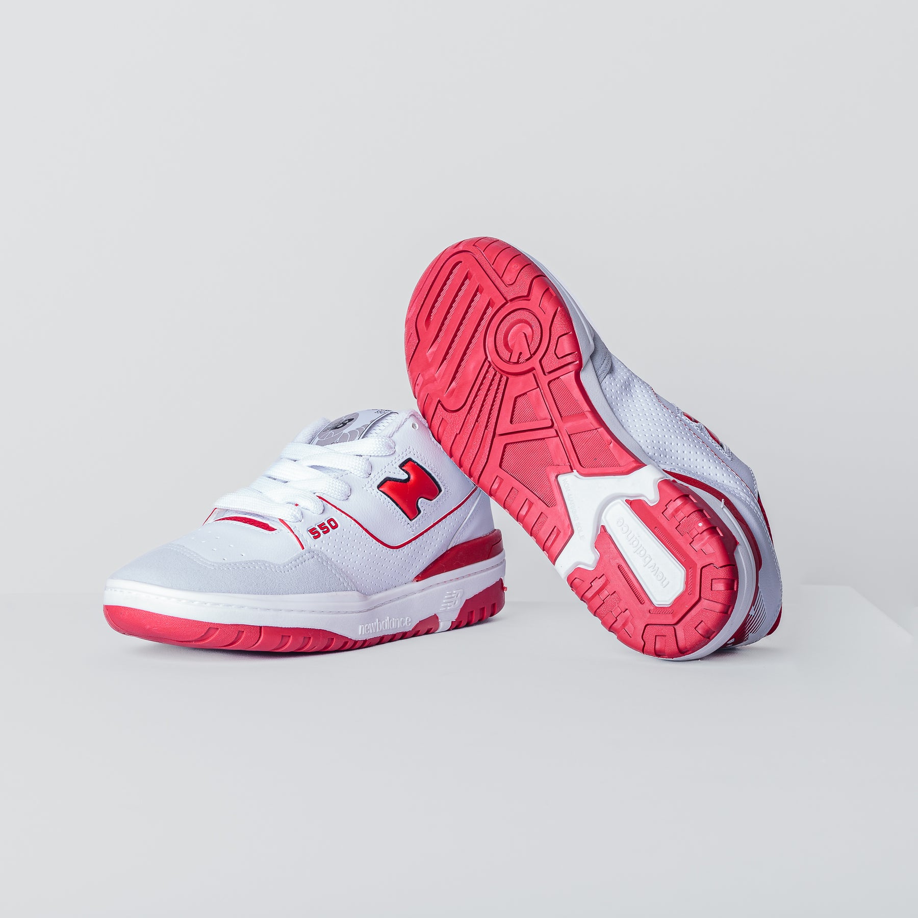 NB 550 | Branco vermelho