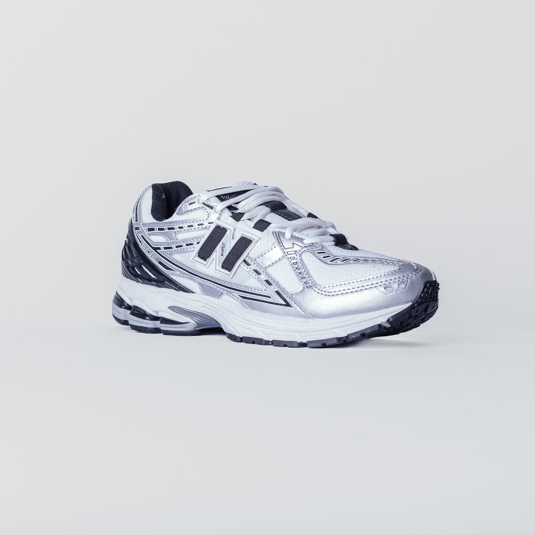 NB 1906 | Metallic