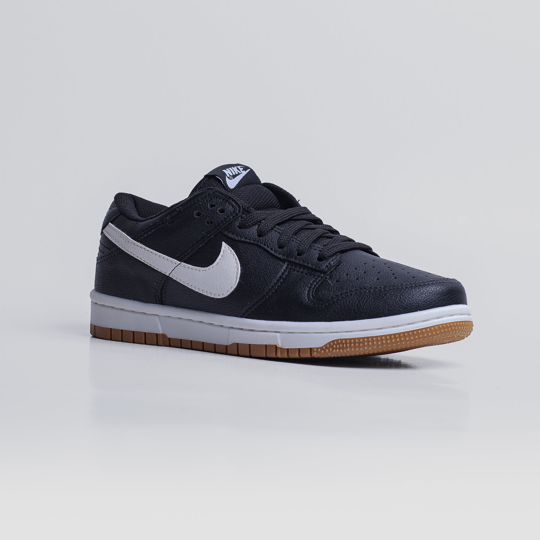 NK SB Dunk Low Pro - Preto