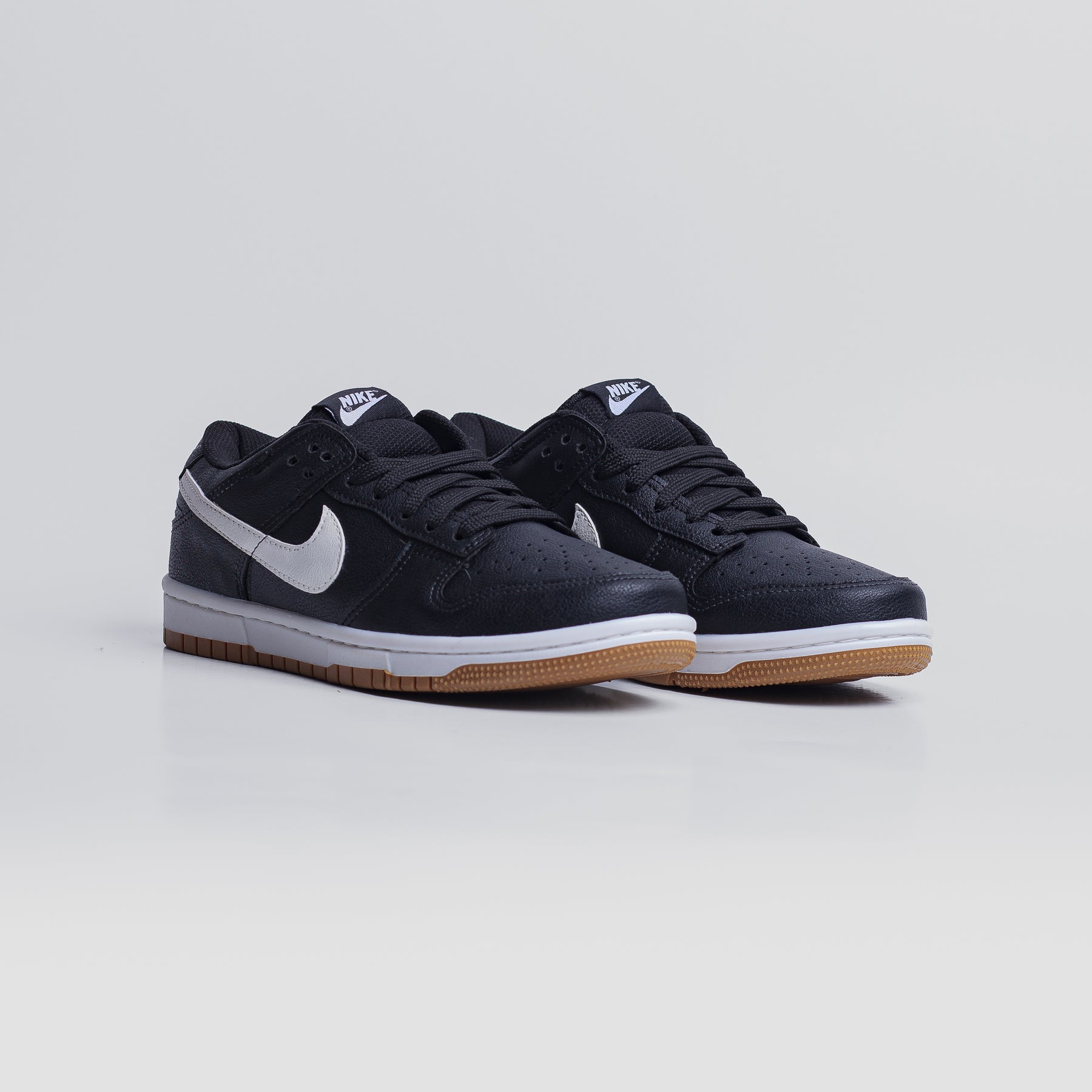 NK SB Dunk Low Pro - Preto