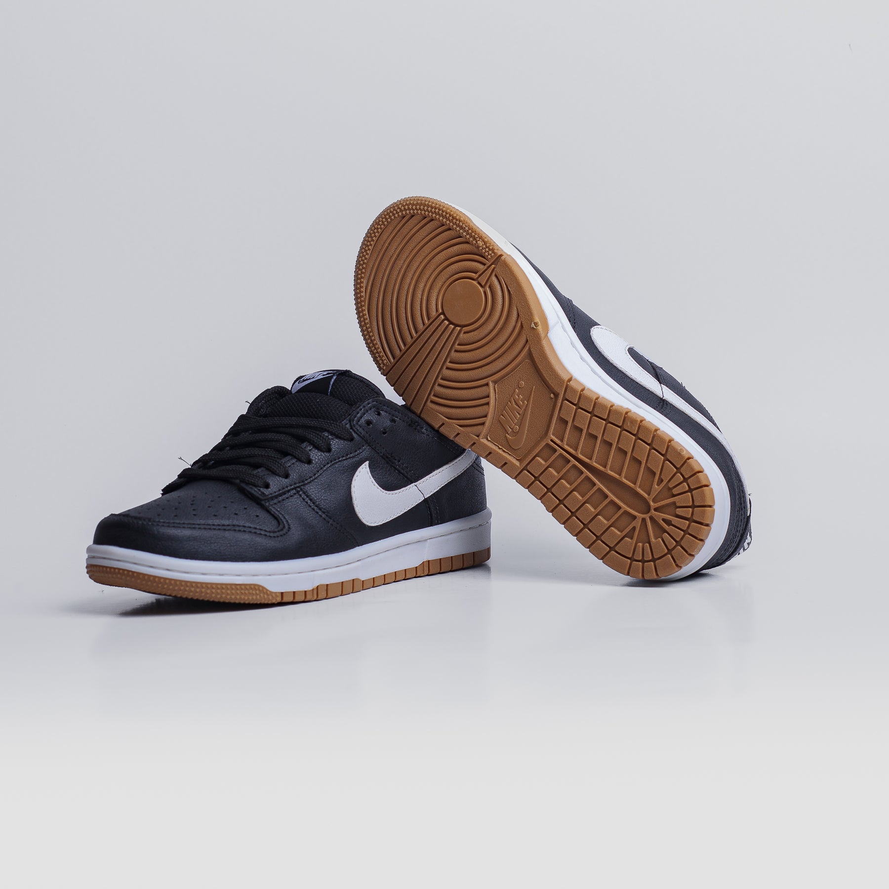 NK SB Dunk Low Pro - Preto