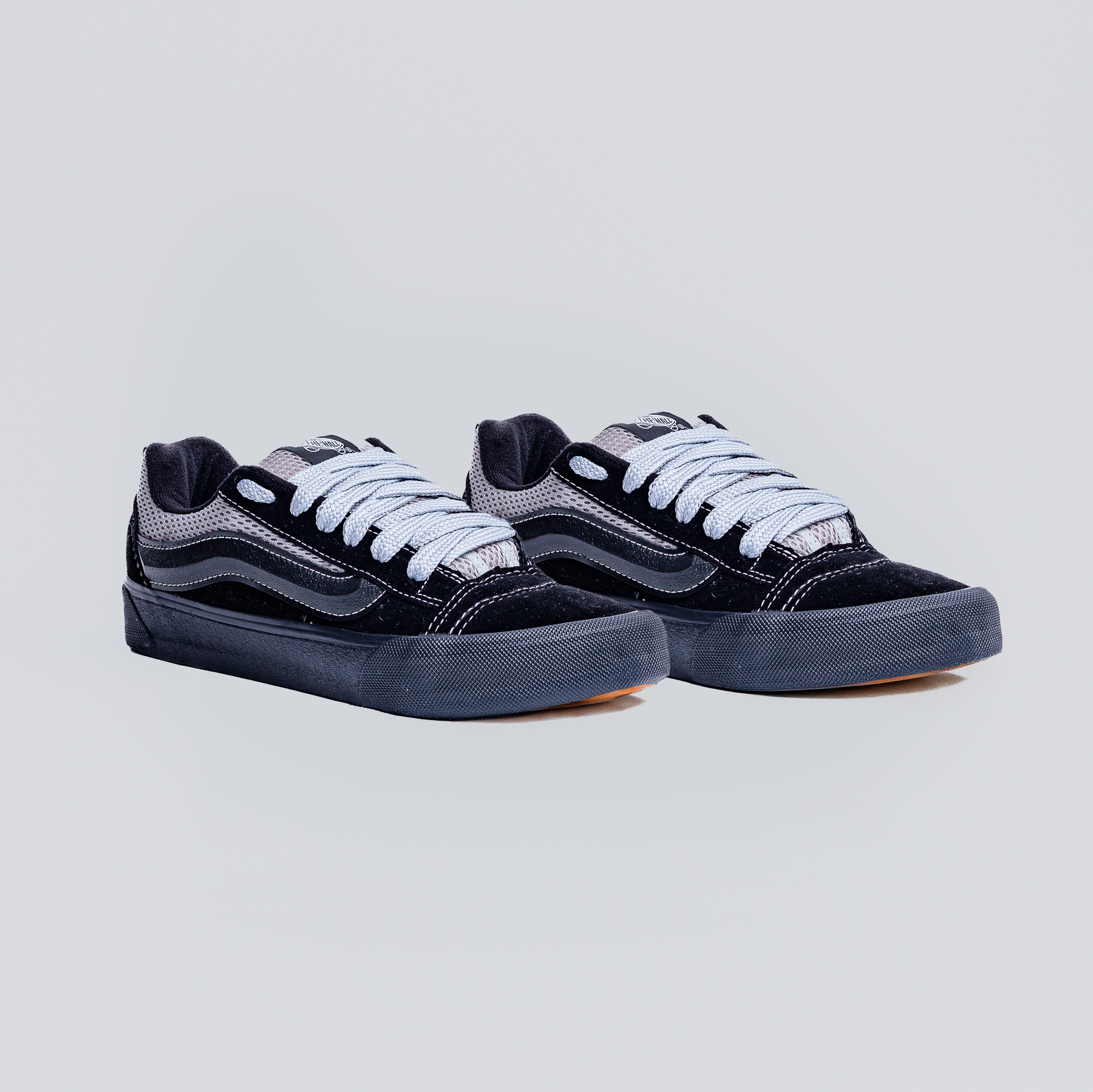 VNS KNU Bicolor Preto Cinza
