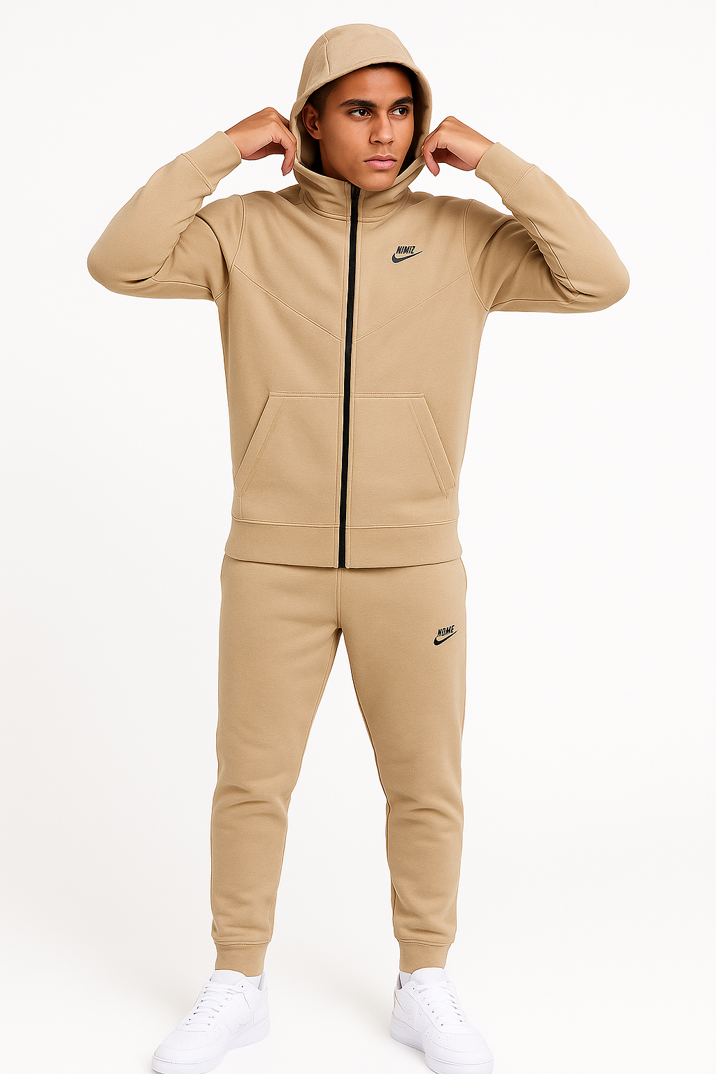 NK Conjunto Tech Fleece Bege