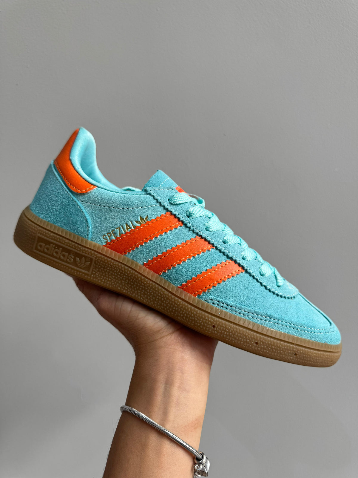 ADDS Spezial Azul com Laranja