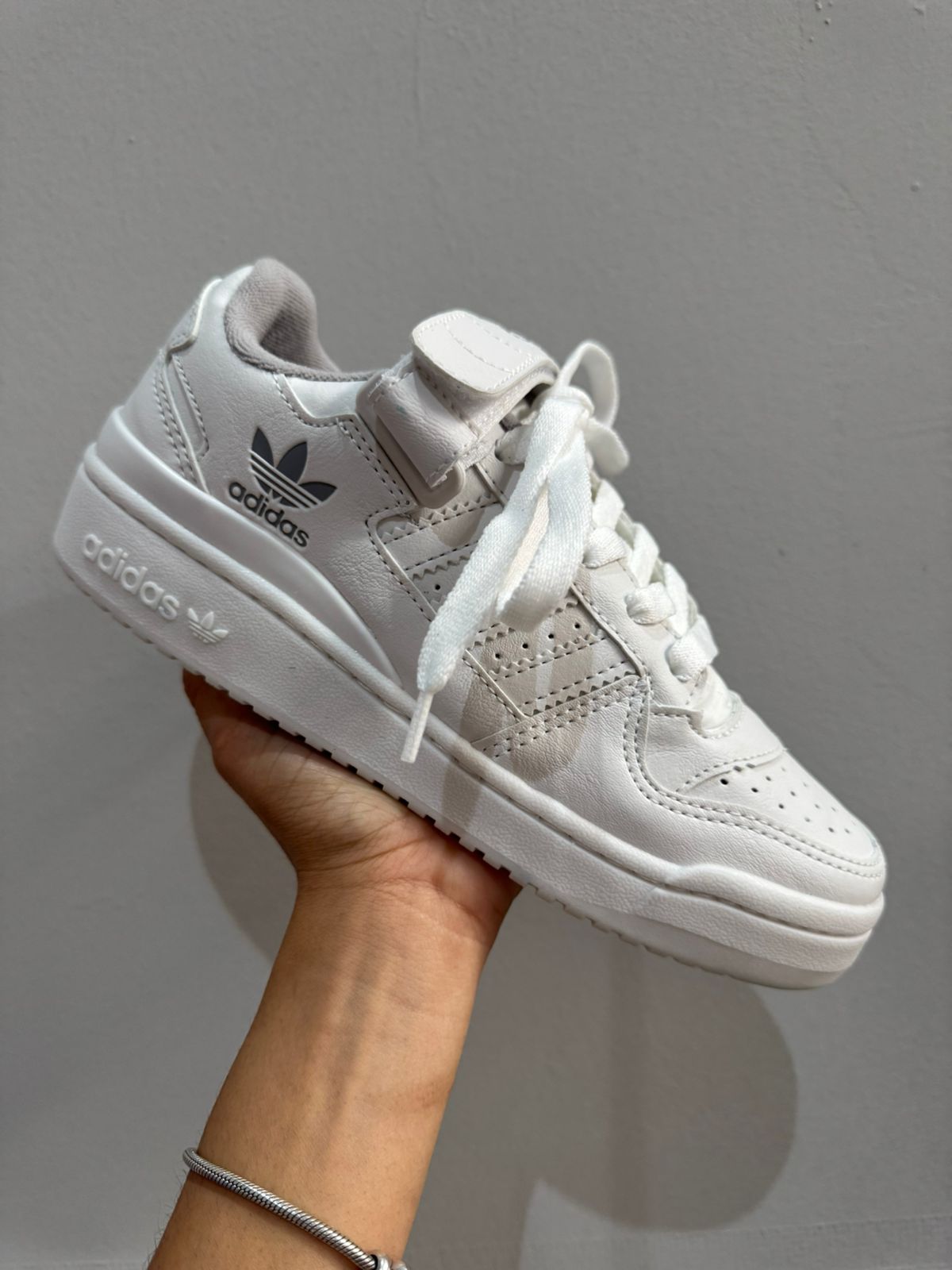 Adds Forum Low Branco